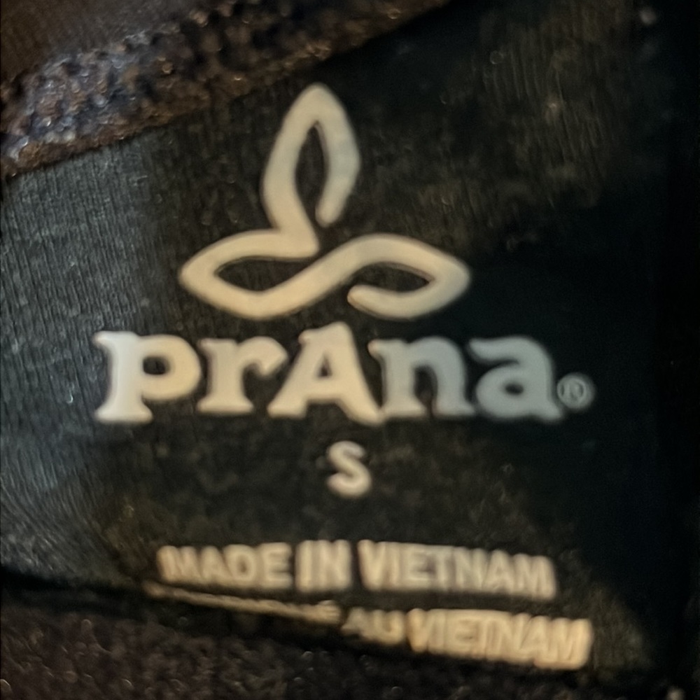 Prana Black Quinn Chakara built-in Bra Tank Top - Picture 9 of 9